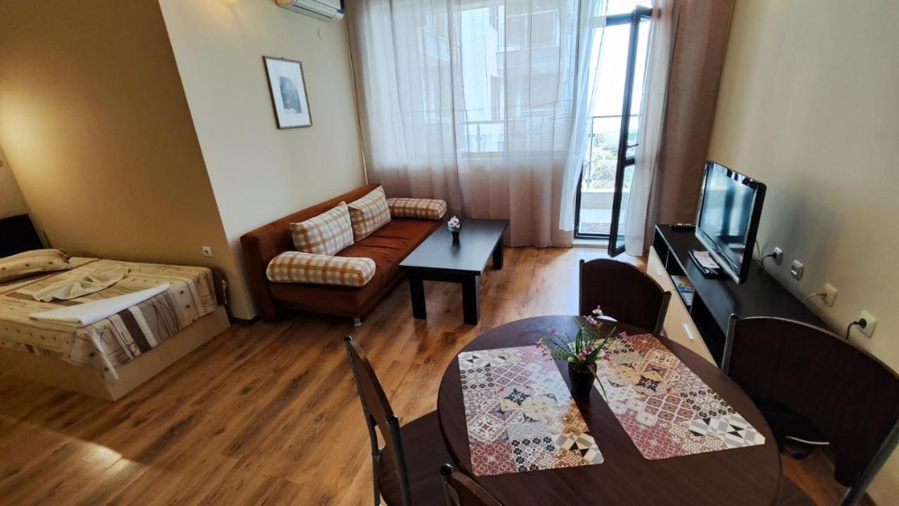 Europroperties Yalta Apartments Zlate písky Exteriér fotografie