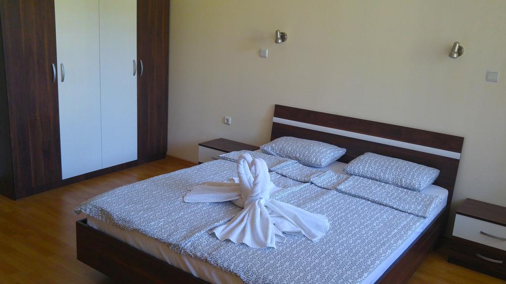 Europroperties Yalta Apartments Zlate písky Exteriér fotografie